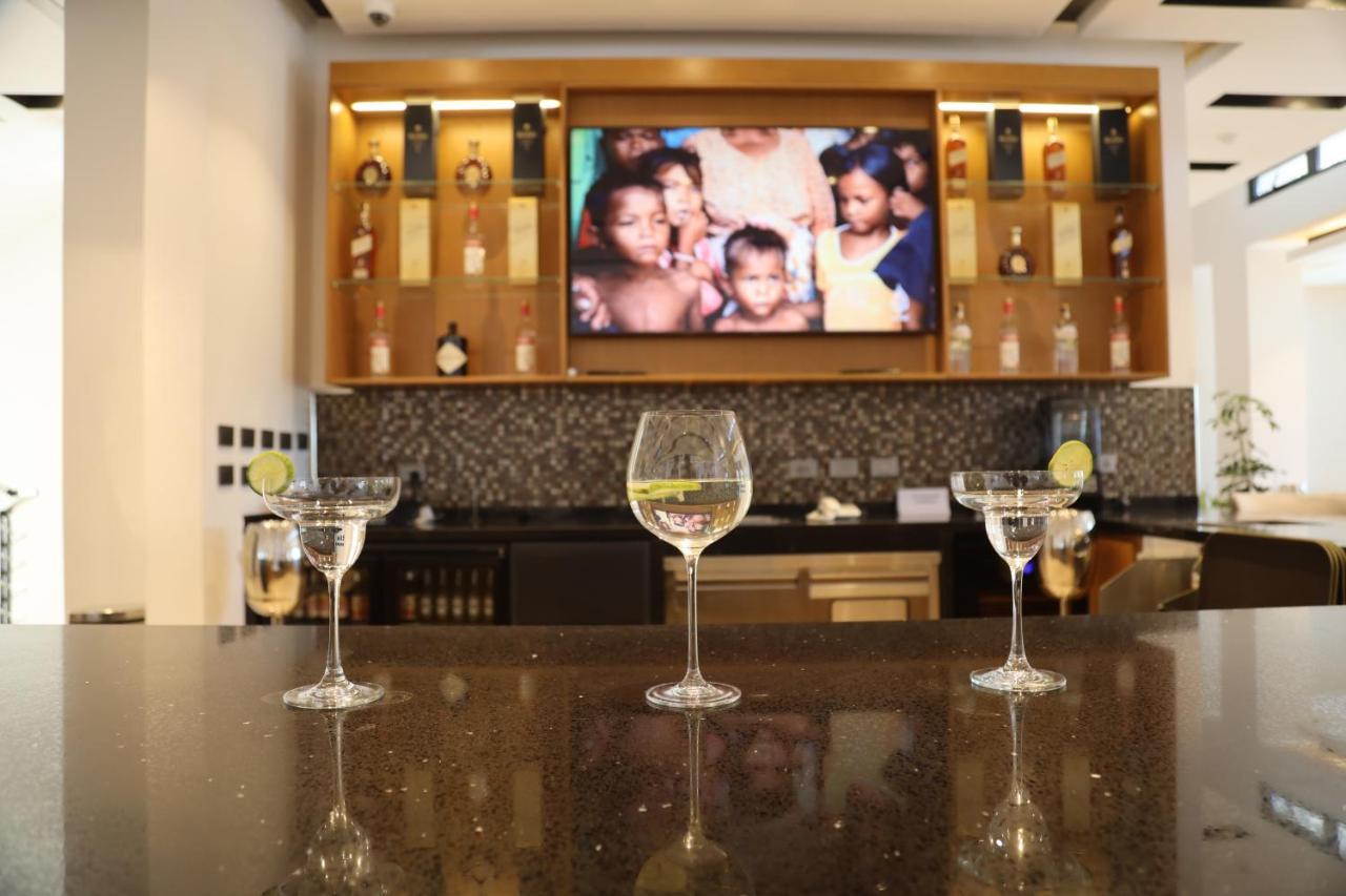 Hayes Hotel, Addis Ababa Bagian luar foto