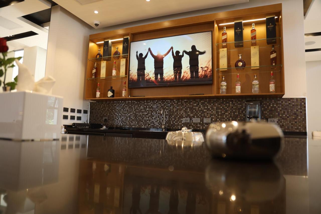 Hayes Hotel, Addis Ababa Bagian luar foto